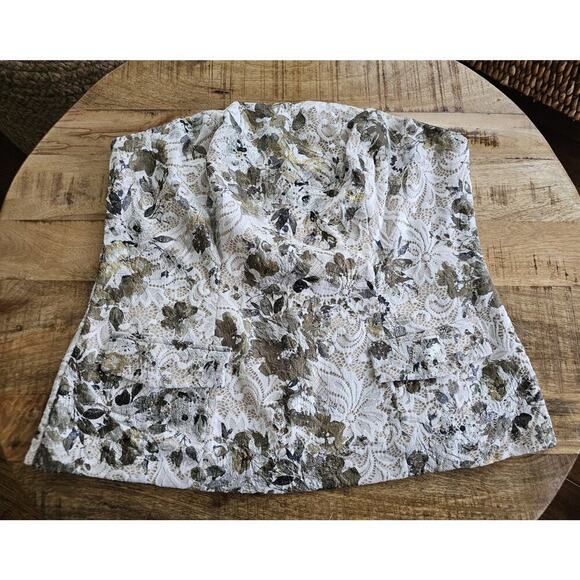 Maree Pour Toi Tops - Maree Pour Toi All Over White Lace Bustier Top With Gold And Silver Floral 16
